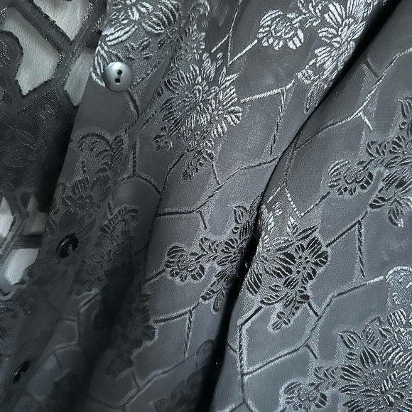 Black, sheer, patterned blouse - Picture 3 of 5